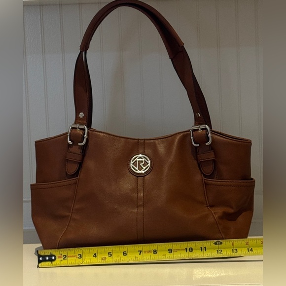 Relic Shoulder Bag - Picture 14 of 15